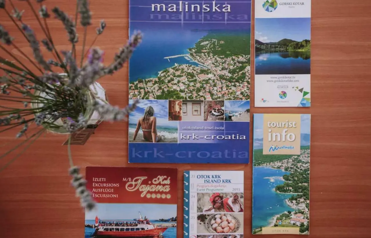 Apartments Mester Sveti Anton  Croatia
