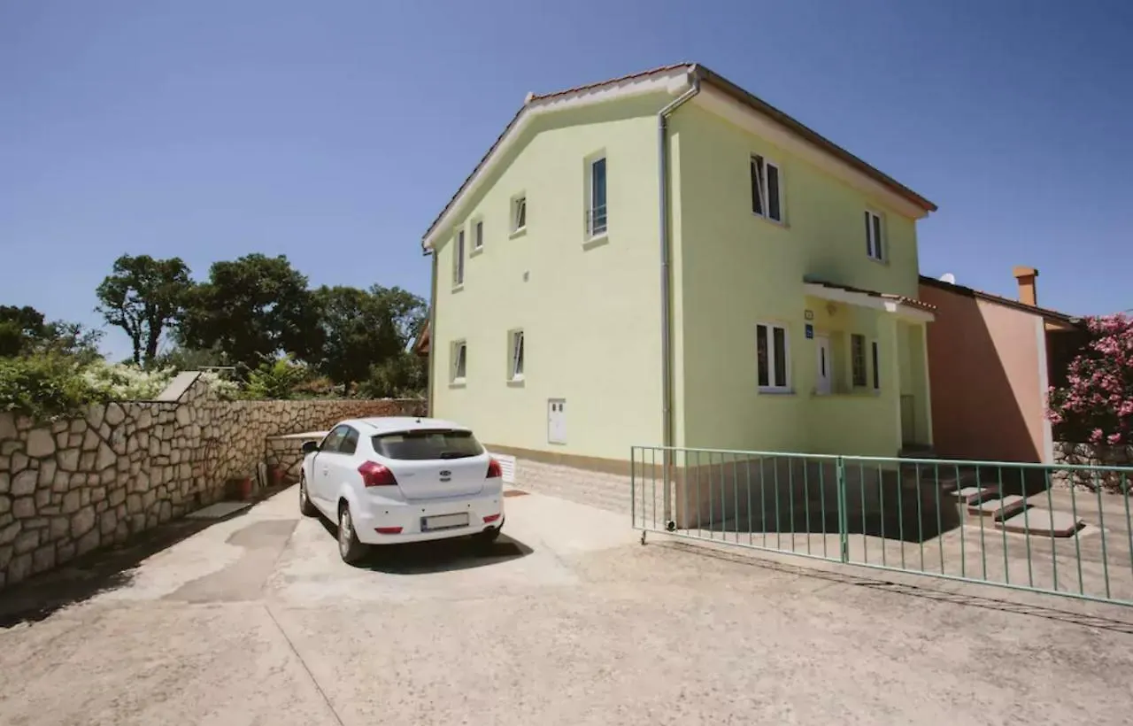 Apartments Mester Sveti Anton