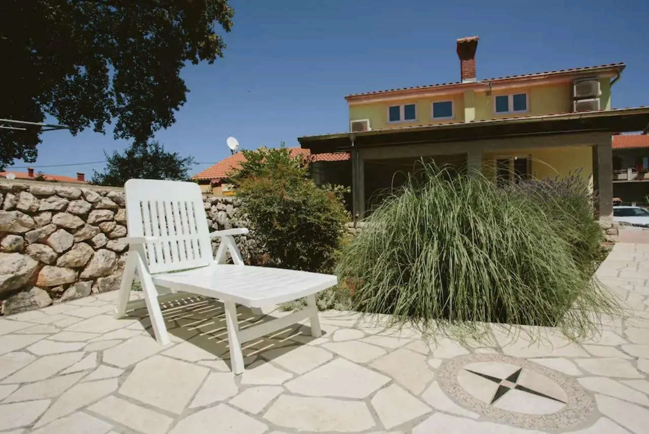 Apartments Mester Sveti Anton  Croatia